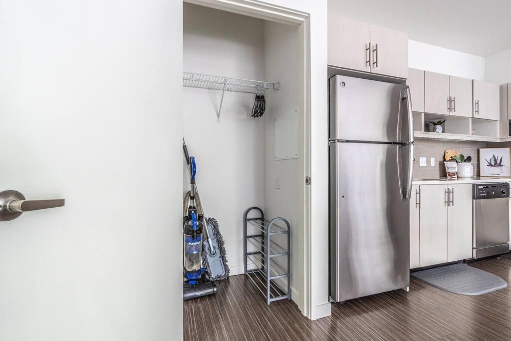One Bedroom Luxury Apartment Seattle Buitenkant foto