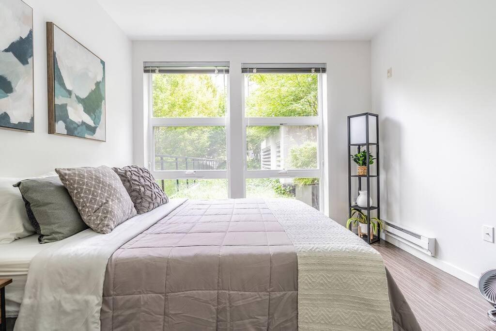 One Bedroom Luxury Apartment Seattle Buitenkant foto
